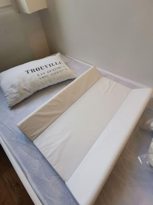 2 Pieces Au Coeur De Trouville / Rue Des Bains 외부 사진